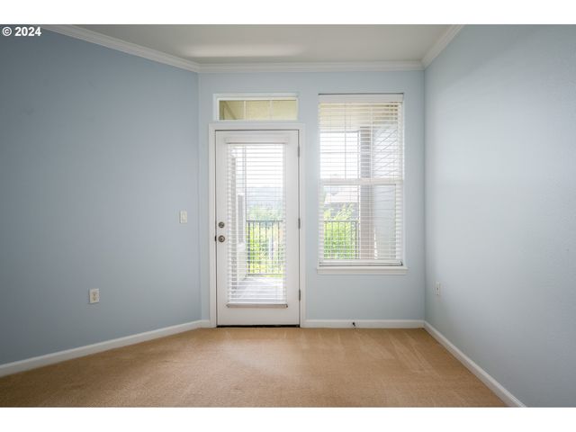 2395 SNOWBERRY RIDGE Ct, West Linn, OR 97068