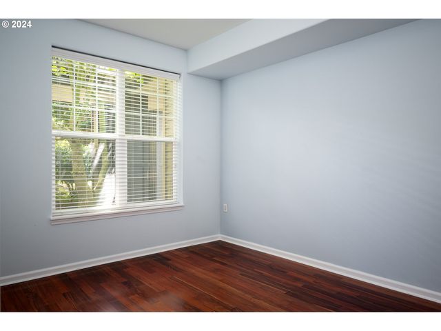 2395 SNOWBERRY RIDGE Ct, West Linn, OR 97068