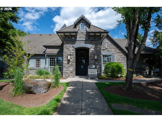 2395 SNOWBERRY RIDGE Ct, West Linn, OR 97068