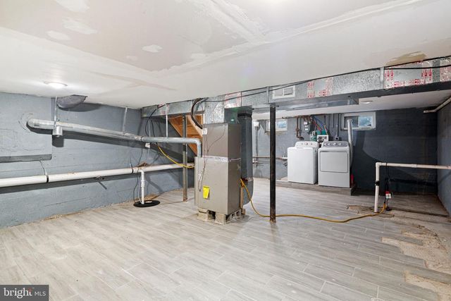 212 NEW BROADWAY, Brooklawn, NJ 08030