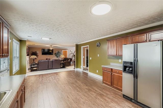 5861 Fairington Farms Lane, Lithonia, GA 30038