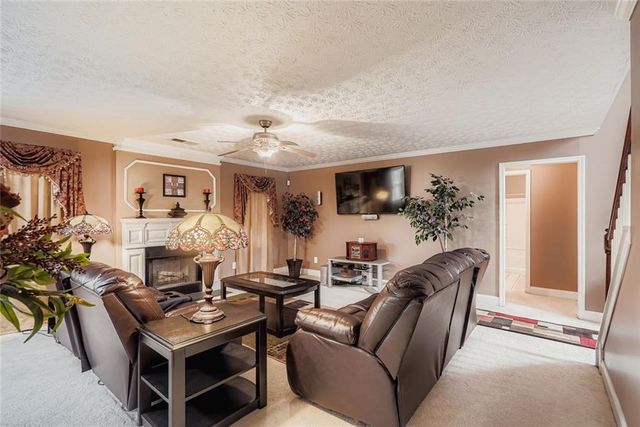 5861 Fairington Farms Lane, Lithonia, GA 30038