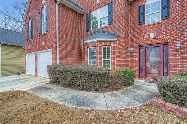5861 Fairington Farms Lane, Lithonia, GA 30038