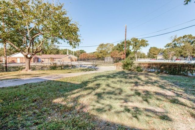 9645 Limestone Drive, Dallas, TX 75217