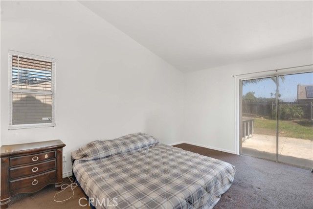 661 N Larch, Rialto, CA 92376