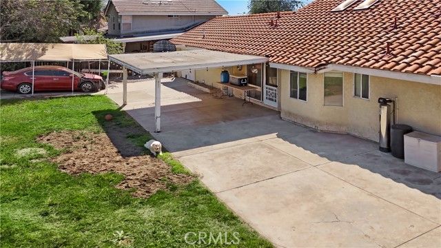 661 N Larch, Rialto, CA 92376