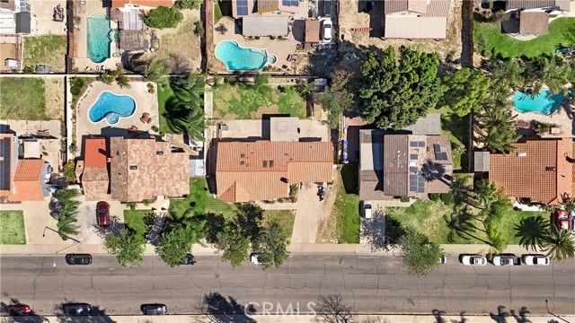 661 N Larch, Rialto, CA 92376
