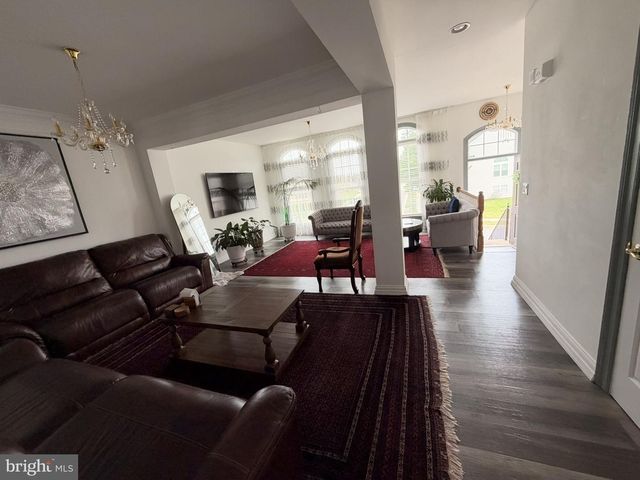 6846 WITTON CIR, Gainesville, VA 20155