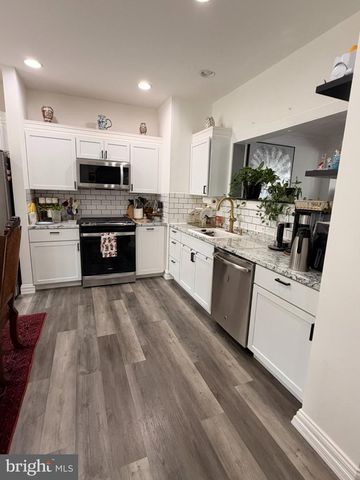 6846 WITTON CIR, Gainesville, VA 20155