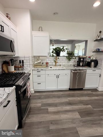 6846 WITTON CIR, Gainesville, VA 20155