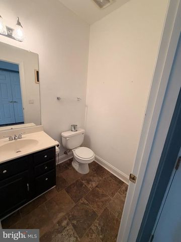 6846 WITTON CIR, Gainesville, VA 20155