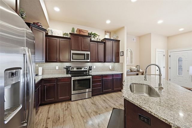 11775 Crestop Way B, Parker, CO 80138