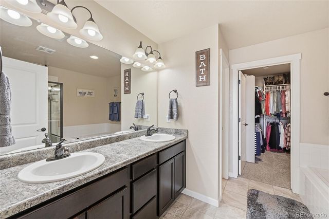 11775 Crestop Way B, Parker, CO 80138