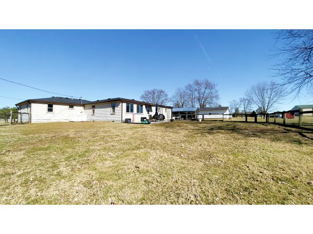 7086 E County Road 100 S, Avon, IN 46123