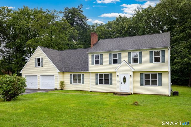 16 Terrie Road, Farmington, CT 06032