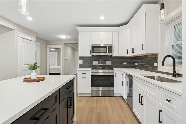 8404 S Carpenter Street, Chicago, IL 60620