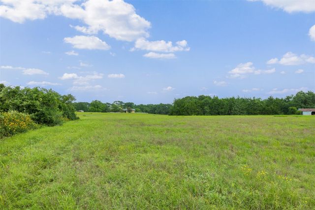 7602 Rose Lane, Sealy, TX 77474