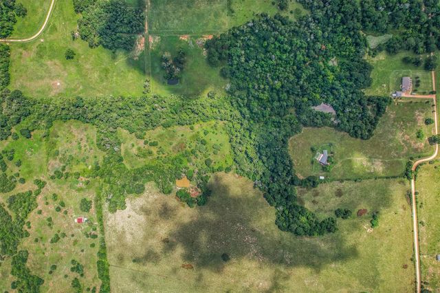 7602 Rose Lane, Sealy, TX 77474