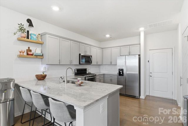 2131 Stevens Mill Road, Matthews, NC 28104