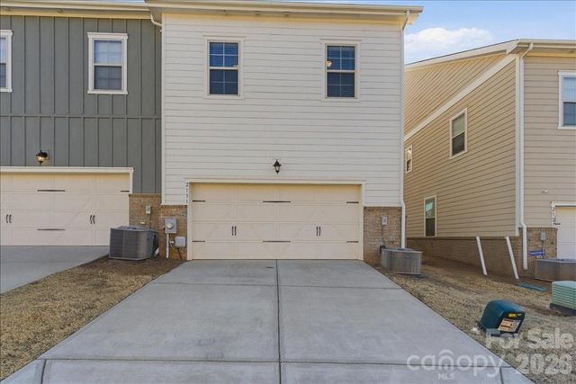 2131 Stevens Mill Road, Matthews, NC 28104