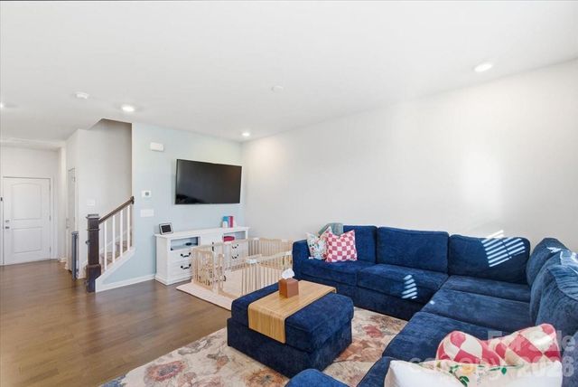 2131 Stevens Mill Road, Matthews, NC 28104