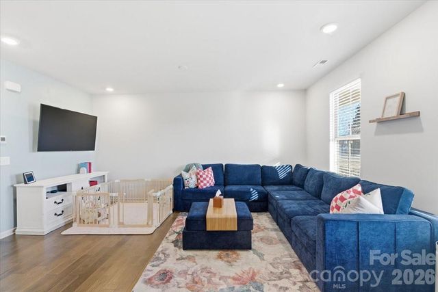 2131 Stevens Mill Road, Matthews, NC 28104