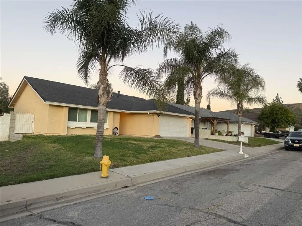 3270 Edgemont Court, San Bernardino, CA 92405