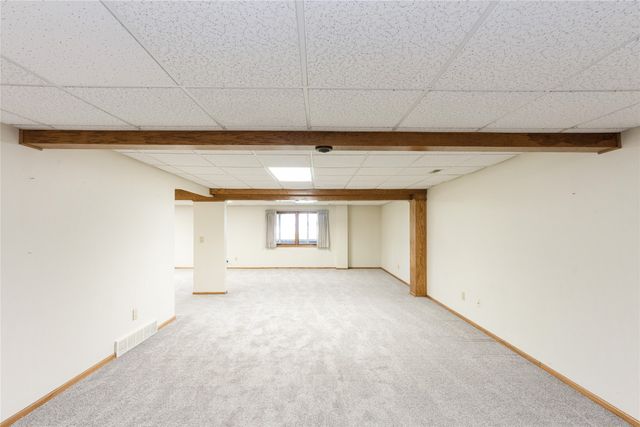 4922 Cedar Drive, West Des Moines, IA 50266