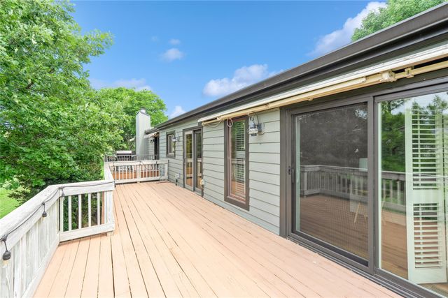 4922 Cedar Drive, West Des Moines, IA 50266