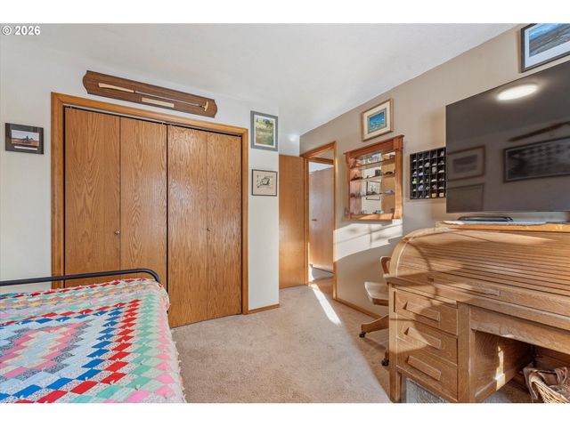 293 E IVY Ln, Union, OR 97883