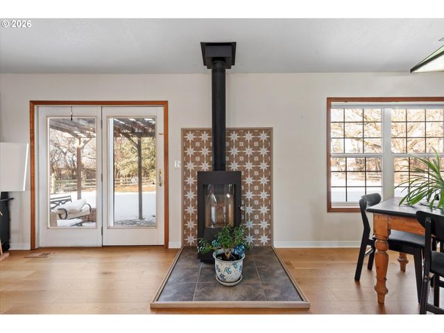 293 E IVY Ln, Union, OR 97883