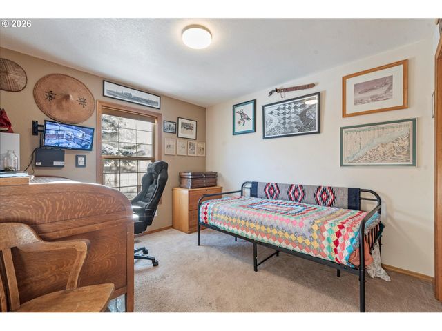 293 E IVY Ln, Union, OR 97883