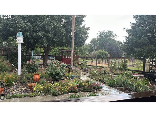 293 E IVY Ln, Union, OR 97883