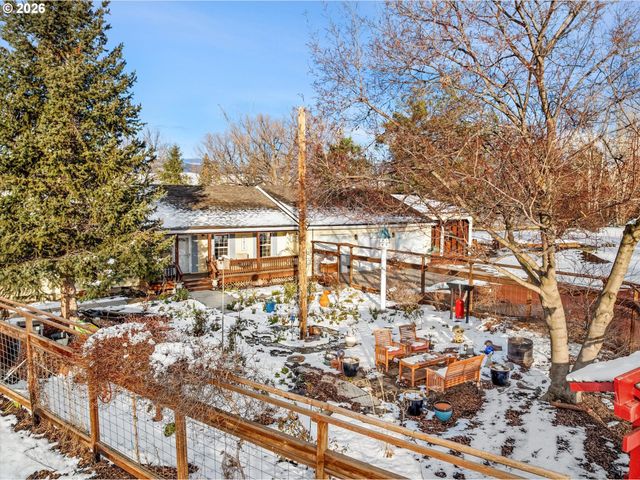 293 E IVY Ln, Union, OR 97883