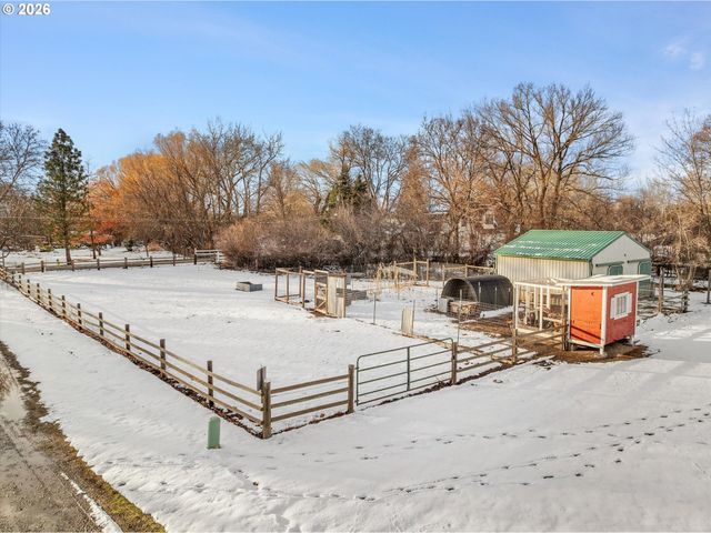 293 E IVY Ln, Union, OR 97883