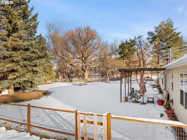 293 E IVY Ln, Union, OR 97883