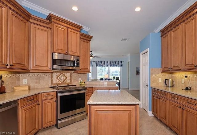 16320 Willowcrest WAY, Fort Myers, FL 33908