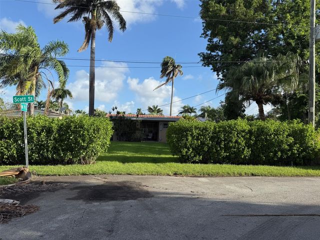 1526 Shenandoah Street, Hollywood, FL 33020