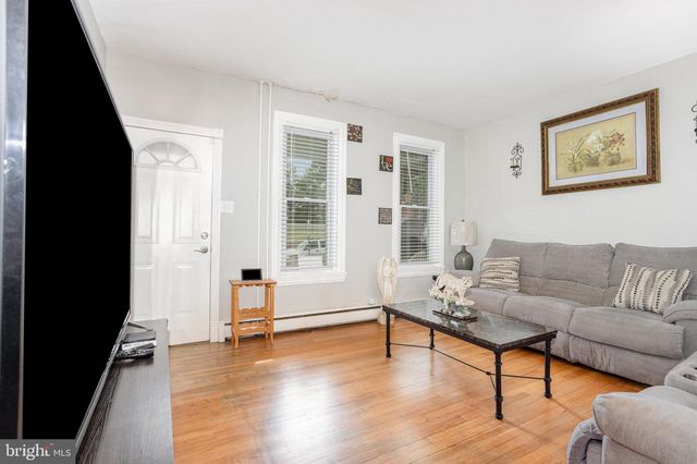 519 N 2ND ST, Columbia, PA 17512