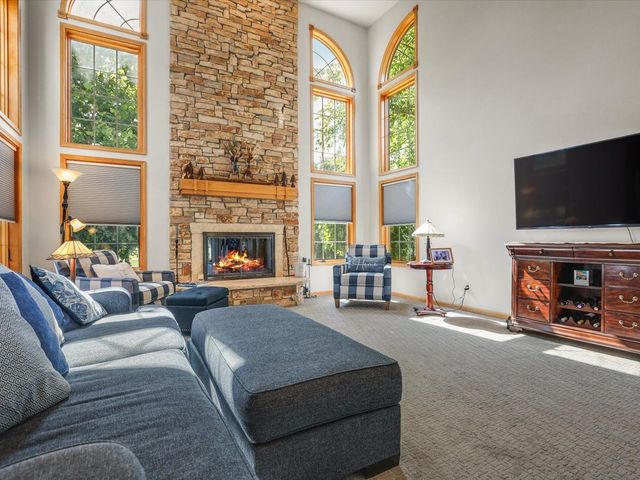 2808 STINSON Street, Poplar Grove, IL 61065