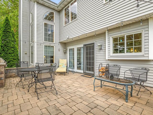2808 STINSON Street, Poplar Grove, IL 61065