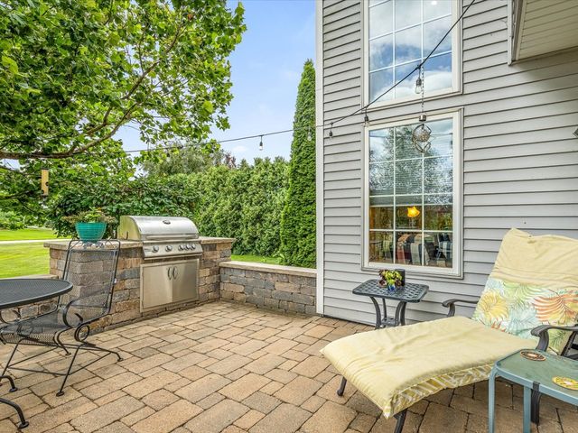 2808 STINSON Street, Poplar Grove, IL 61065