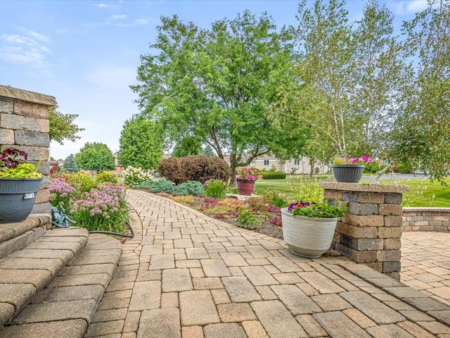 2808 STINSON Street, Poplar Grove, IL 61065