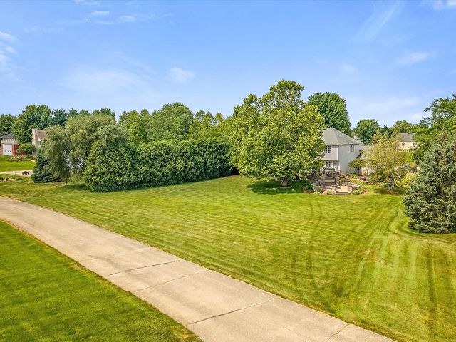 2808 STINSON Street, Poplar Grove, IL 61065