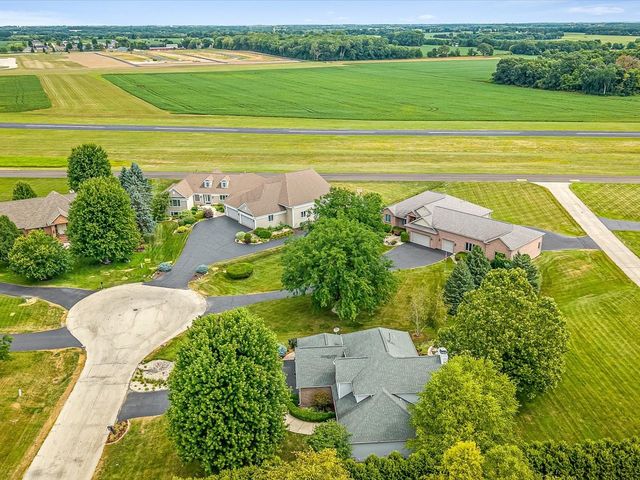 2808 STINSON Street, Poplar Grove, IL 61065
