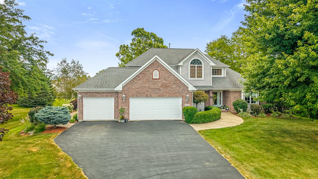 2808 STINSON Street, Poplar Grove, IL 61065