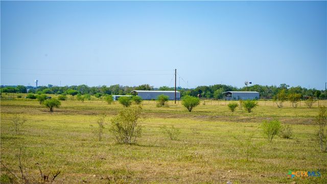 2525 Fm 2623, Seguin, TX 78155