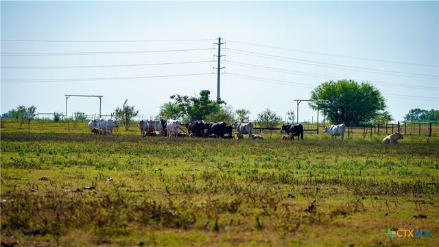 2525 Fm 2623, Seguin, TX 78155