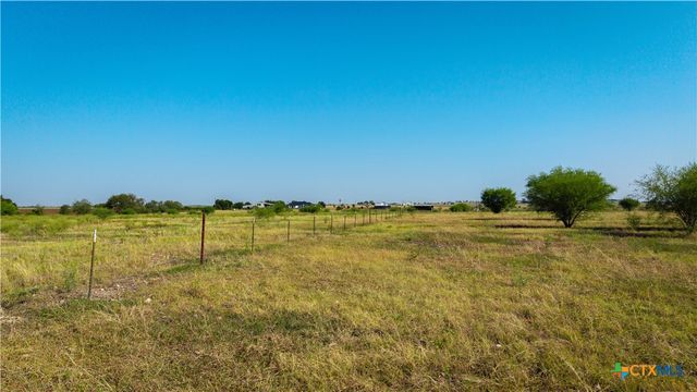 2525 Fm 2623, Seguin, TX 78155