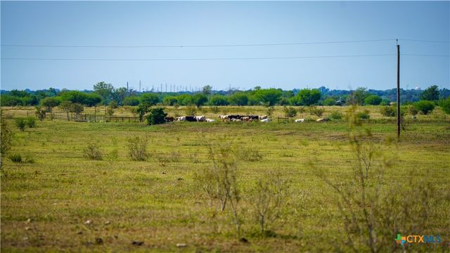 2525 Fm 2623, Seguin, TX 78155